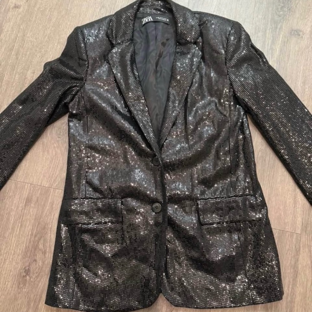 Zara Women's Shimmering Black Blazer